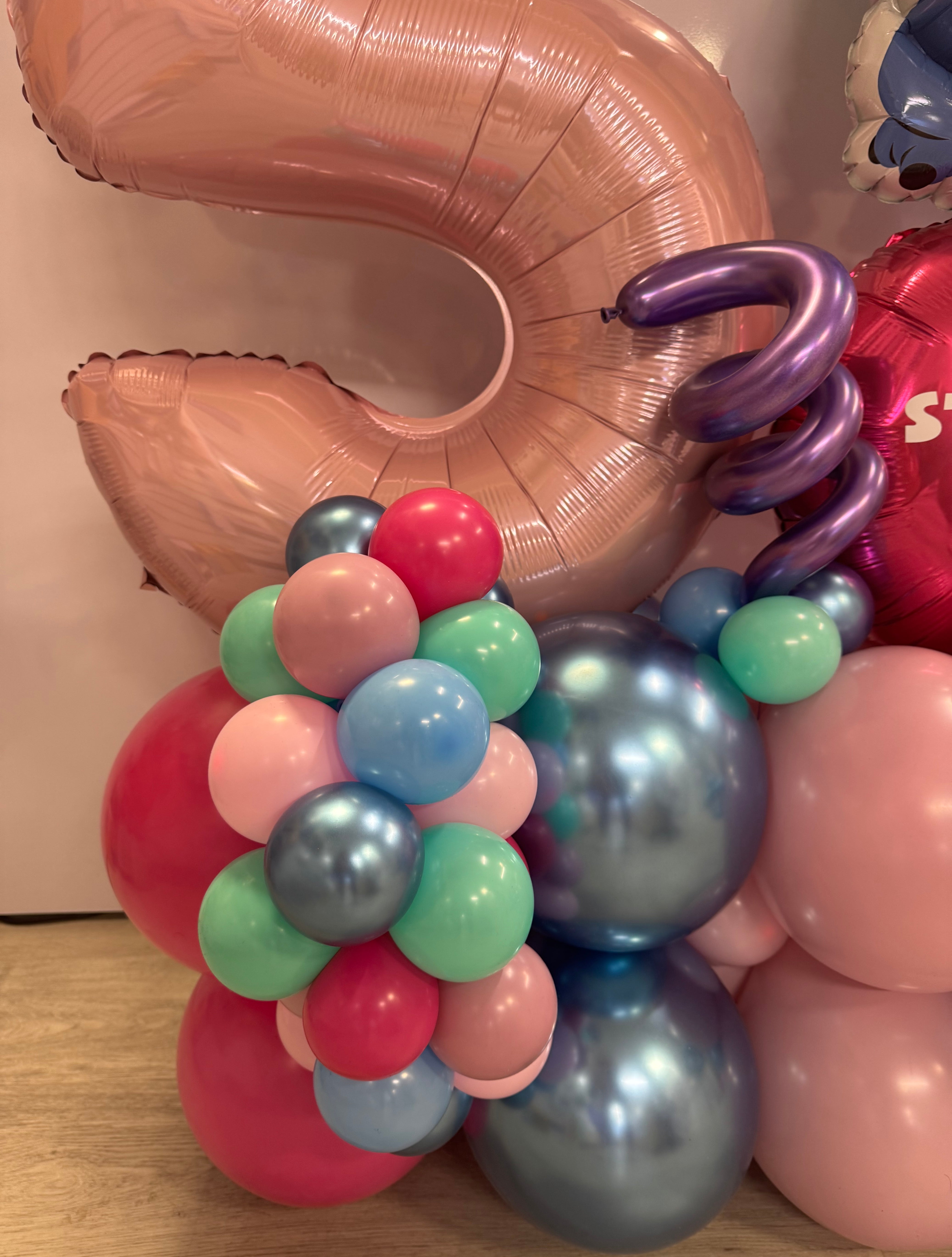 Stitch Display Boutique (0-9)