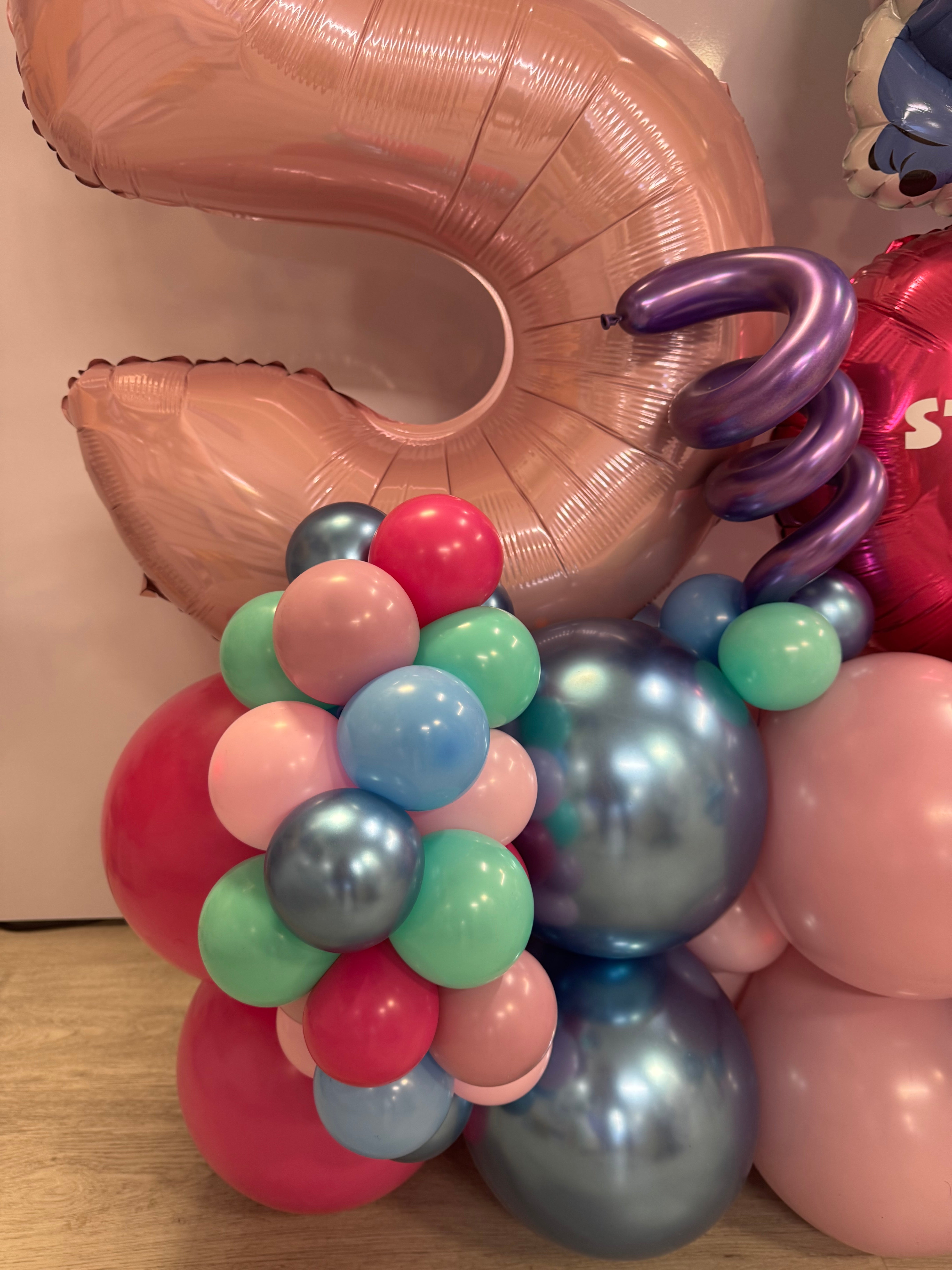 Stitch Display Boutique (0-9)