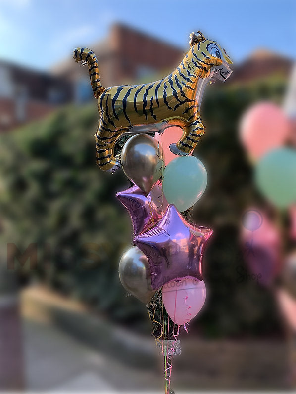 Go Wild Jungle Display (Pick You Jungle Animal)