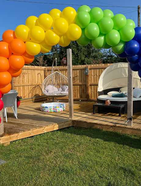 Swirl Balloon Arch