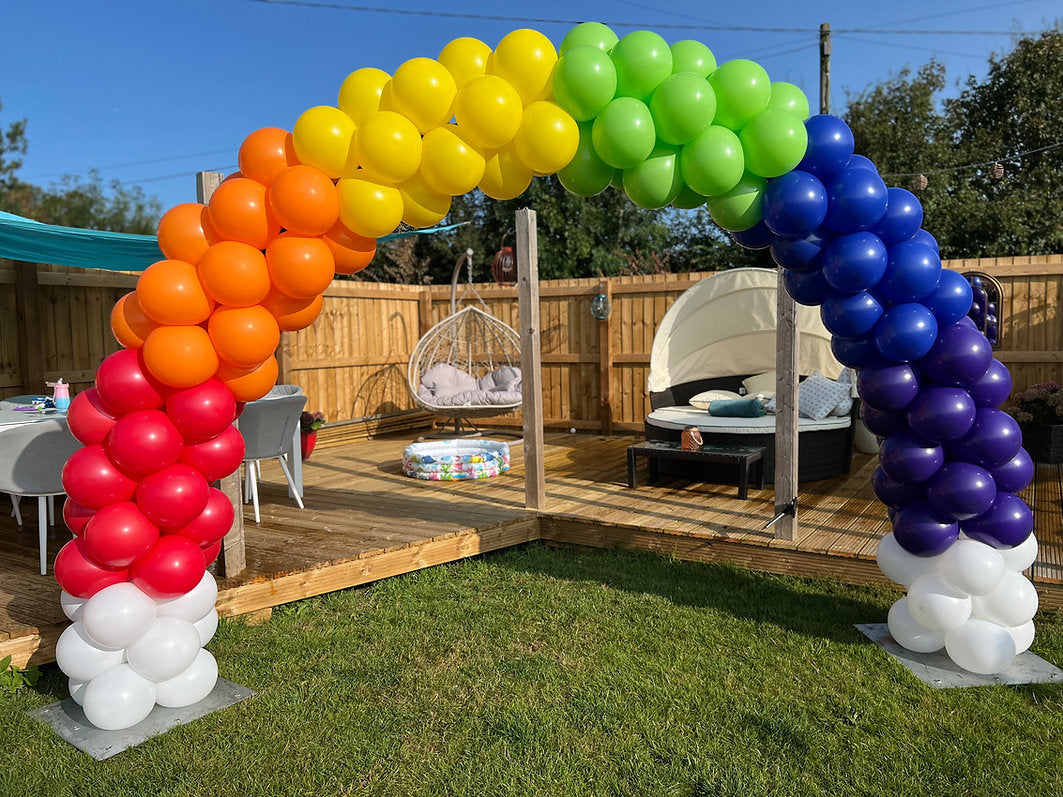 Swirl Balloon Arch