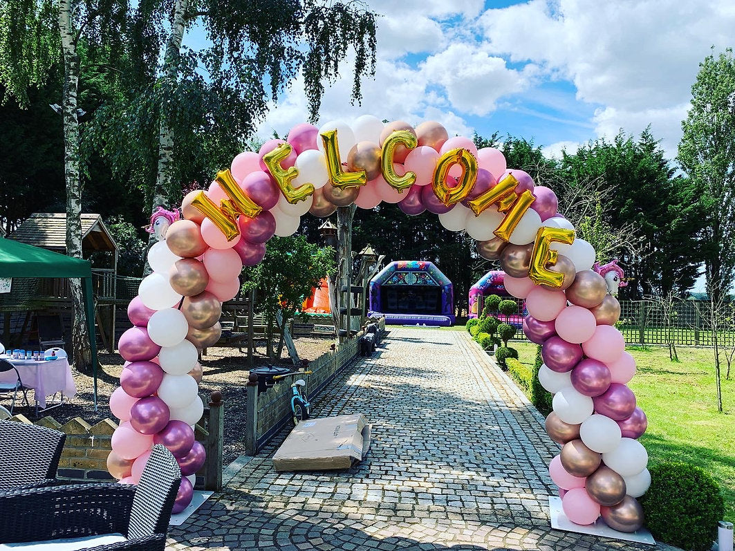 Swirl Balloon Arch